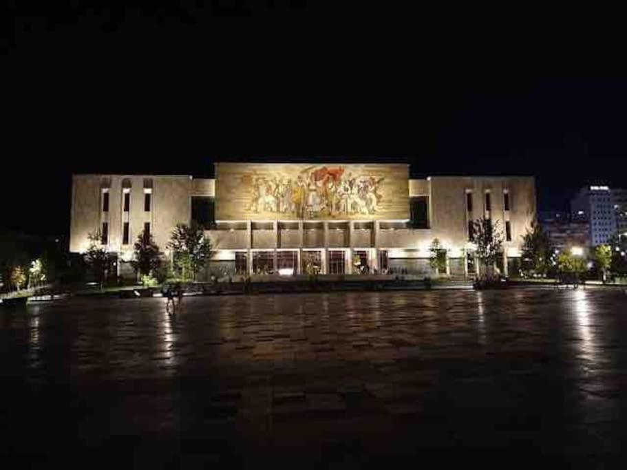 City Centre Big Art'Partment Heart Of The Capital Tirana Bagian luar foto