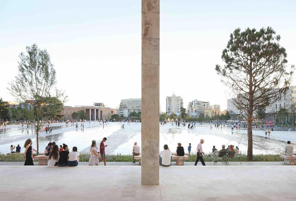 City Centre Big Art'Partment Heart Of The Capital Tirana Bagian luar foto